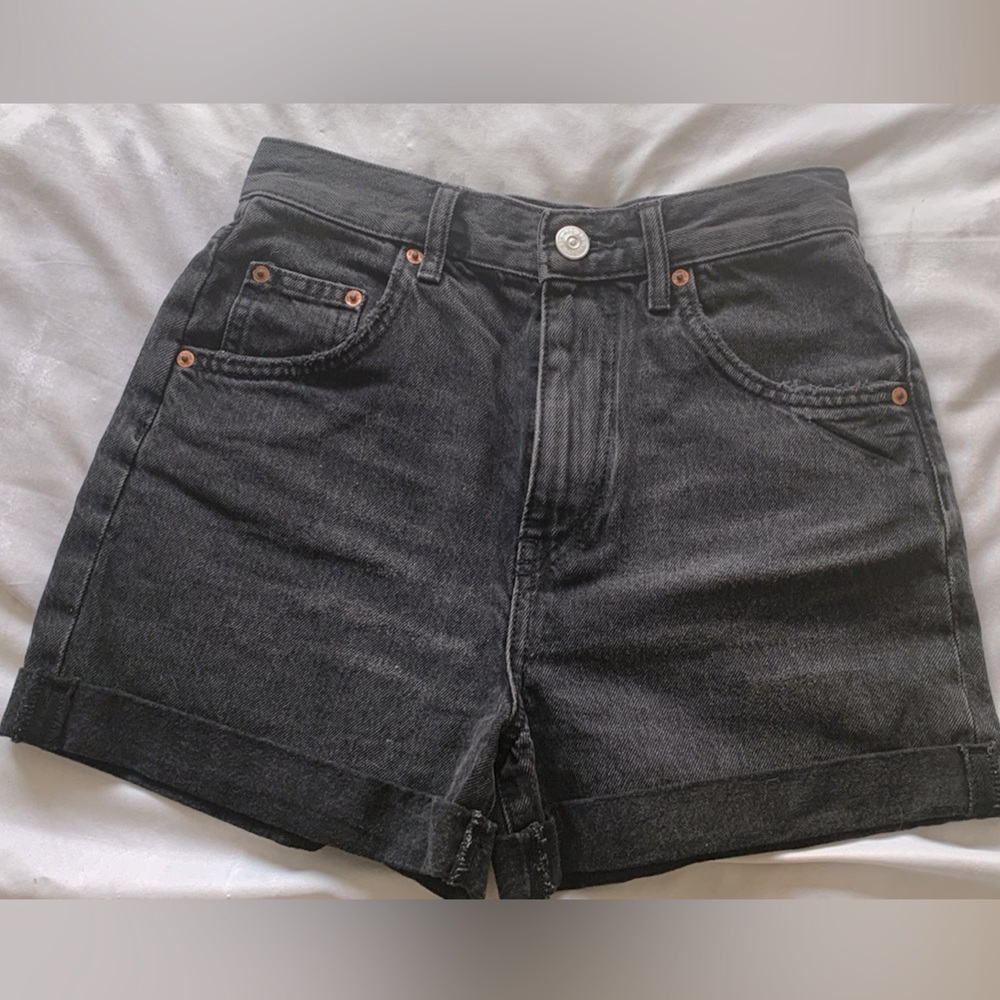 BDG Urban Outfitters Faded Black Mom Shorts, 25